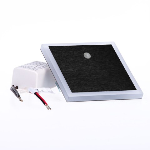 EVO BLACK Barwa Neutralna 4000K 12V z czujnikiem ruchu EVO BLACK Barwa Neutralna 4000K 12V z czujnikiem ruchu
