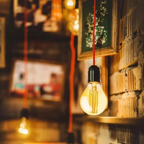 Żarówka LED V-TAC 4W Filament E14 P45 Kulka Bursztyn VT-1953 2200K 350lm Żarówka LED V-TAC 4W Filament E14 P45 Kulka Bursztyn VT-1953 2200K 350lm