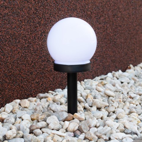Lampka ogrodowa solarna kulka
