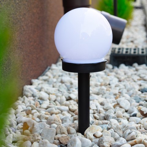 Lampka ogrodowa solarna kulka