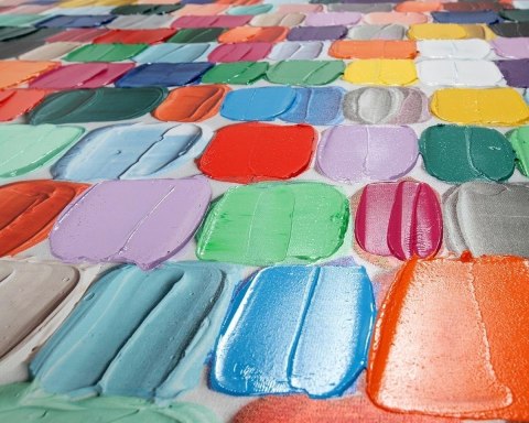 KARE obraz TOUCHED COLORFUL DOTS 200x140 cm KARE obraz TOUCHED COLORFUL DOTS 200x140 cm