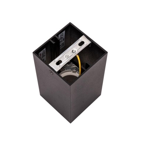 Oprawa Sufitowa V-TAC GU10 Kwadrat Natynkowa Czarny+Ciemny Chrom 74x74x140mm VT-882SQ 3 Lata Gwarancji Oprawa Sufitowa V-TAC GU10 Kwadrat Natynkowa Czarny+Ciemny Chrom 74x74x140mm VT-882SQ 3 Lata Gwarancji