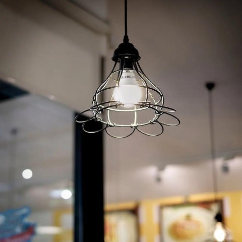 Żarówka LED V-TAC 3,7W E14 Kulka P45 VT-1819 6500K 320lm Żarówka LED V-TAC 3,7W E14 Kulka P45 VT-1819 6500K 320lm