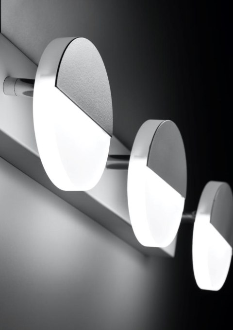SING KINKIET 3X3W LED BIAŁĀY 4000K SING KINKIET 3X3W LED BIAŁĀY 4000K
